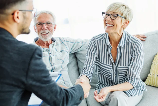 Monroe Savings can help you finance new or pre-owned mobile / manufactured homes.